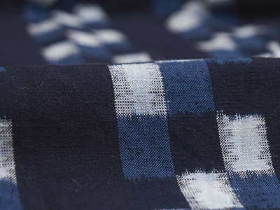 藍の濃淡市松模様久留米絣単衣着物(P21_2136vn) 着物紹介